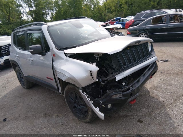 2018 Jeep Renegade Trailhawk 4x4 მანქანა იყიდება აუქციონზე, vin: ZACCJBCB2JPG72592, აუქციონის ნომერი: 45691840