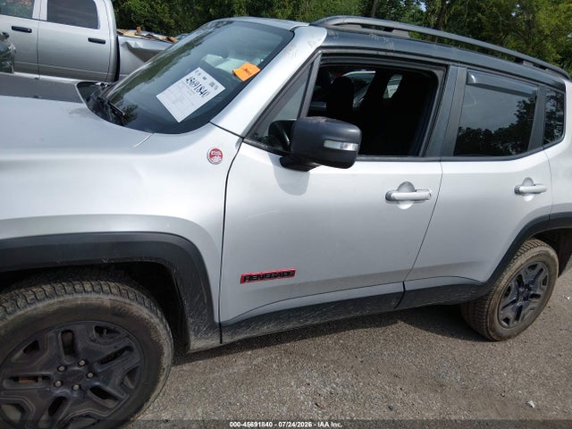 Продажа на аукционе авто 2018 Jeep Renegade Trailhawk 4x4, vin: ZACCJBCB2JPG72592, номер лота: 45691840
