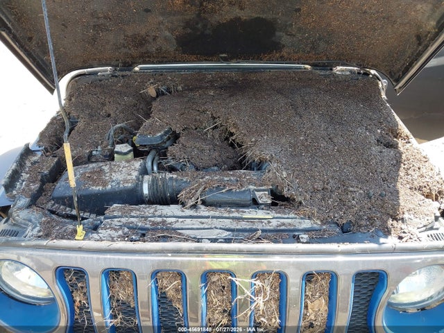 1C4HJXDG2JW117111 Jeep Wrangler Unlimited Sport S 4x4