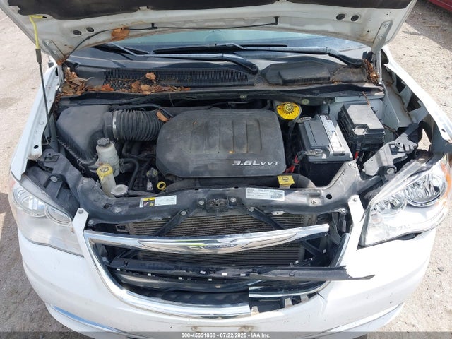 45691868 :رقم المزاد ، 2C4RC1BGXGR287930 vin ، 2016 Chrysler Town & Country Touring مزاد بيع