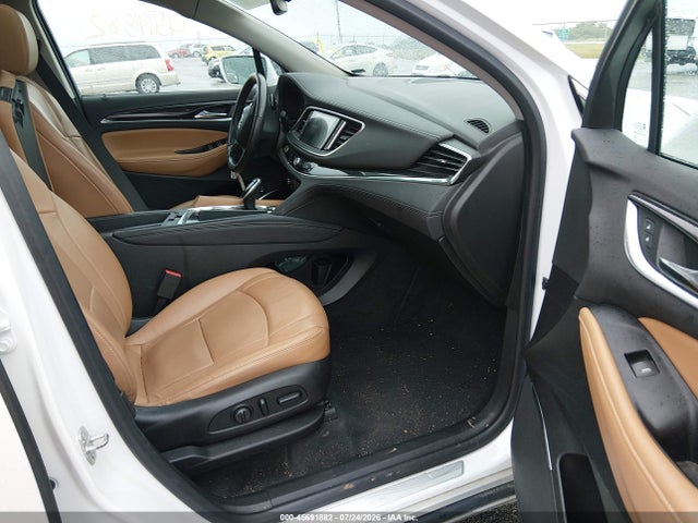 Продаж на аукціоні авто 2018 Buick Enclave Essence, vin: 5GAEVAKW7JJ168715, номер лоту: 45691882