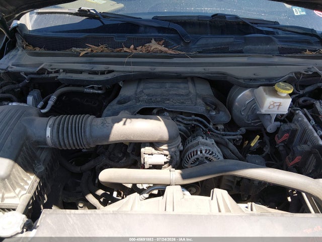 2020 Ram 1500 Laramie  4x4 6'4 Box მანქანა იყიდება აუქციონზე, vin: 1C6SRFDT3LN271137, აუქციონის ნომერი: 45691883