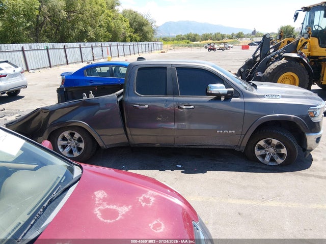 2020 Ram 1500 Laramie  4x4 6'4 Box მანქანა იყიდება აუქციონზე, vin: 1C6SRFDT3LN271137, აუქციონის ნომერი: 45691883