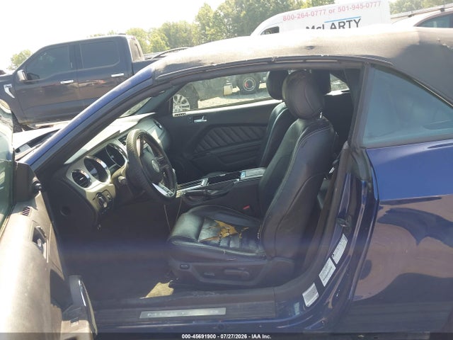 2012 Ford Mustang V6 Premium მანქანა იყიდება აუქციონზე, vin: 1ZVBP8EM5C5279612, აუქციონის ნომერი: 45691900