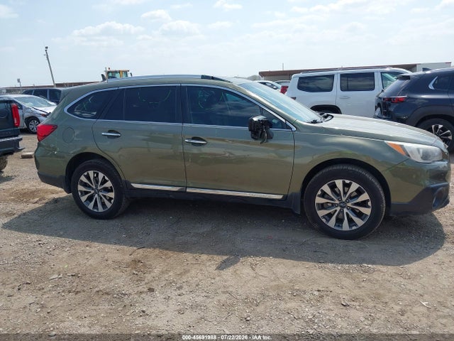 Продаж на аукціоні авто 2017 Subaru Outback 2.5i Touring, vin: 4S4BSATC2H3302796, номер лоту: 45691988