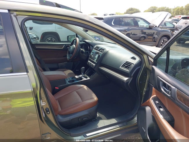 Продаж на аукціоні авто 2017 Subaru Outback 2.5i Touring, vin: 4S4BSATC2H3302796, номер лоту: 45691988