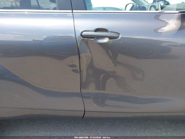 5TDKBRCH3RS631120 Toyota Highlander Hybrid Xle