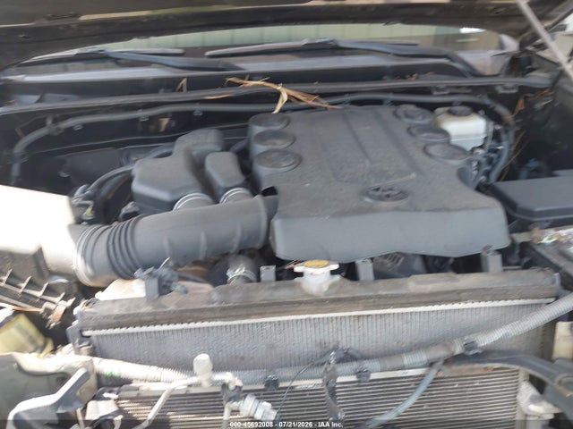 45692008 :رقم المزاد ، JTEBU5JR7A5017529 vin ، 2010 Toyota 4runner Limited V6 مزاد بيع