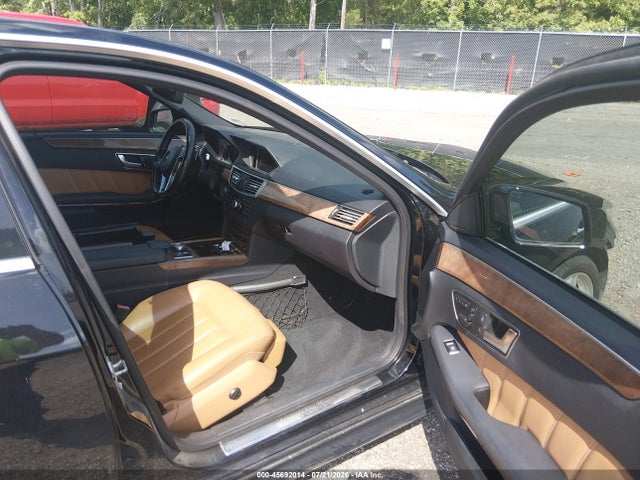 Auction sale of the 2013 Mercedes-benz E 350, vin: WDDHF5KB3DA682293, lot number: 45692014