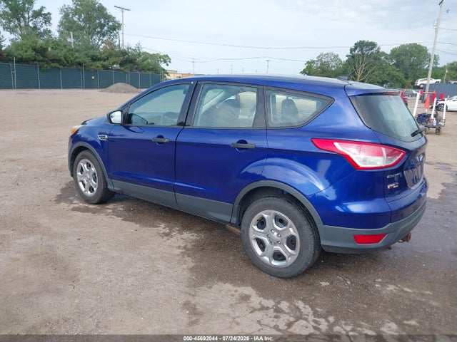 Продажа на аукционе авто 2013 Ford Escape S, vin: 1FMCU0F79DUA13314, номер лота: 45692044