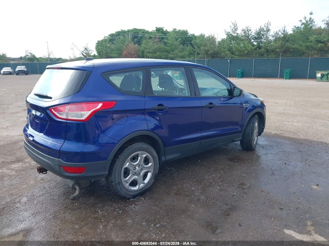 Продажа на аукционе авто 2013 Ford Escape S, vin: 1FMCU0F79DUA13314, номер лота: 45692044