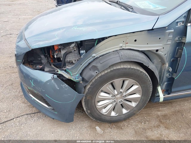 Aukcja sprzedaży 2016 Hyundai Sonata Hybrid Se, vin: KMHE24L10GA016274, numer aukcji: 45692048