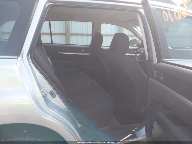 45692070 :رقم المزاد ، 4S4BRBAC3C3286248 vin ، 2012 Subaru Outback 2.5i مزاد بيع