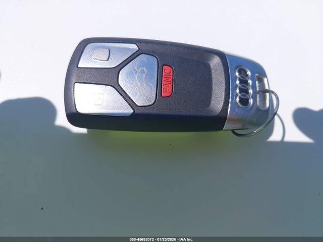 Продаж на аукціоні авто 2017 Audi A4 Season Of Audi Ultra Premium, vin: WAUKMAF47HN056798, номер лоту: 45692072