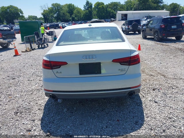 Продаж на аукціоні авто 2017 Audi A4 Season Of Audi Ultra Premium, vin: WAUKMAF47HN056798, номер лоту: 45692072