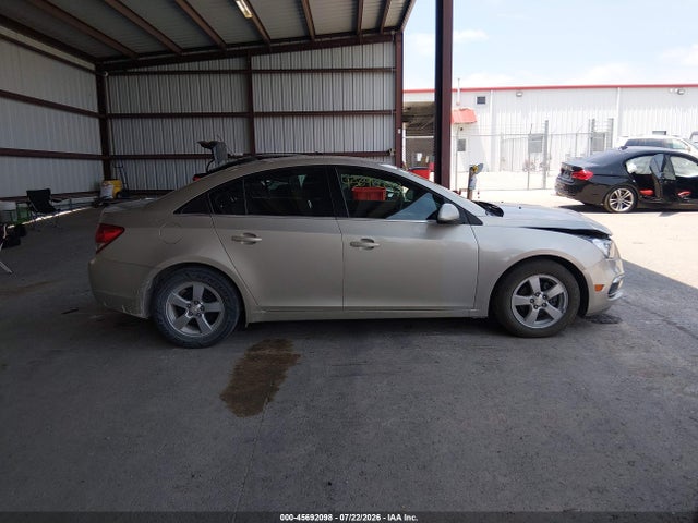 Продажа на аукционе авто 2015 Chevrolet Cruze 1lt Auto, vin: 1G1PC5SB9F7213104, номер лота: 45692098