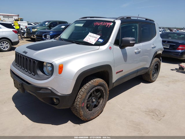 45692099 :رقم المزاد ، ZACCJBCT7FPC02929 vin ، 2015 Jeep Renegade Trailhawk مزاد بيع