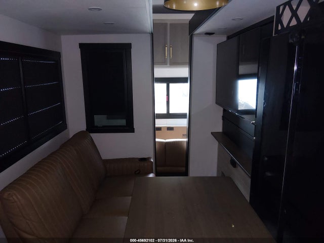 45692102 :رقم المزاد ، 4X4FSBP24TV013021 vin ، 2026 Forest River Salem Hemisphere Ser مزاد بيع