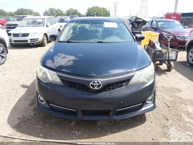 2012 Toyota Camry Se მანქანა იყიდება აუქციონზე, vin: 4T1BF1FK2CU009877, აუქციონის ნომერი: 45692104
