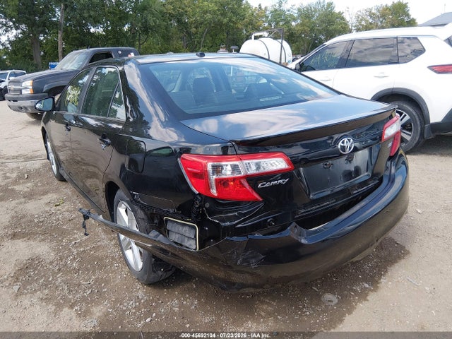 2012 Toyota Camry Se მანქანა იყიდება აუქციონზე, vin: 4T1BF1FK2CU009877, აუქციონის ნომერი: 45692104