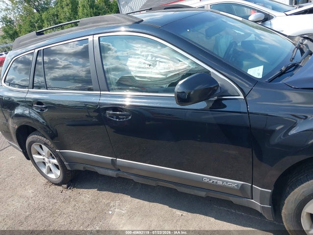 45692119 :رقم المزاد ، 4S4BRBCC3E3325663 vin ، 2014 Subaru Outback 2.5i Premium مزاد بيع