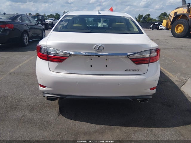 45692126 :رقم المزاد ، JTHBK1GG2G2236304 vin ، 2016 Lexus Es 350 مزاد بيع