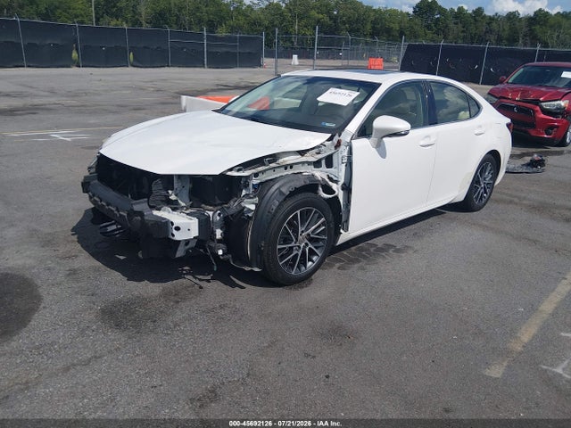 45692126 :رقم المزاد ، JTHBK1GG2G2236304 vin ، 2016 Lexus Es 350 مزاد بيع