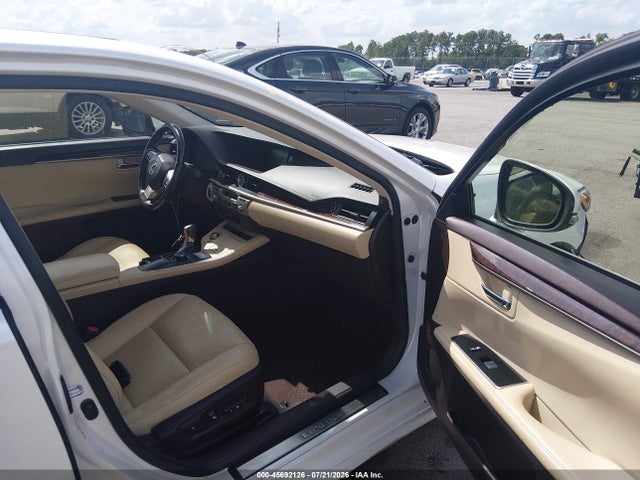 45692126 :رقم المزاد ، JTHBK1GG2G2236304 vin ، 2016 Lexus Es 350 مزاد بيع