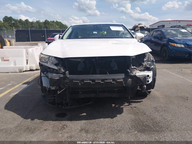 45692126 :رقم المزاد ، JTHBK1GG2G2236304 vin ، 2016 Lexus Es 350 مزاد بيع