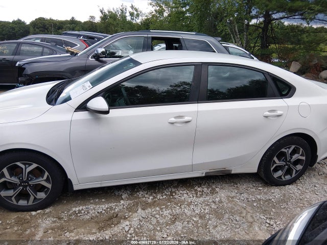 45692129 :رقم المزاد ، 3KPF24AD0KE131839 vin ، 2019 Kia Forte Lxs مزاد بيع