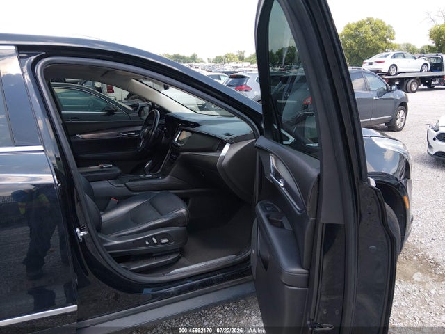 Продаж на аукціоні авто 2018 Cadillac Xt5 Premium Luxury, vin: 1GYKNFRS8JZ247498, номер лоту: 45692170