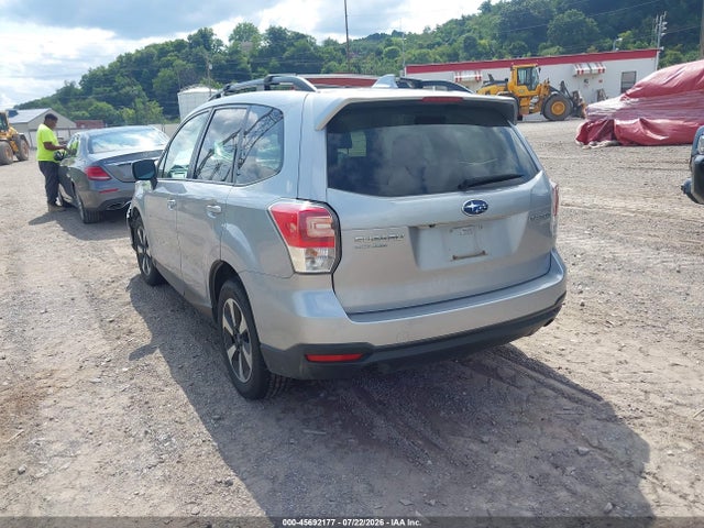 45692177 :رقم المزاد ، JF2SJAEC4HH802094 vin ، 2017 Subaru Forester 2.5i Premium مزاد بيع