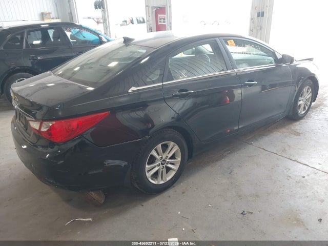 45692211 :رقم المزاد ، 5NPEB4AC5DH533261 vin ، 2013 Hyundai Sonata Gls مزاد بيع