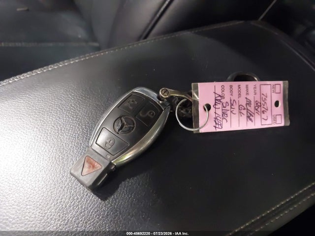 2011 Mercedes-benz Gl 550 4matic მანქანა იყიდება აუქციონზე, vin: 4JGBF8GE8BA755767, აუქციონის ნომერი: 45692220