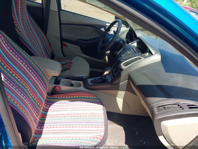 Ford FOCUS SE 2014 1FADP3F23EL395682 Image 5