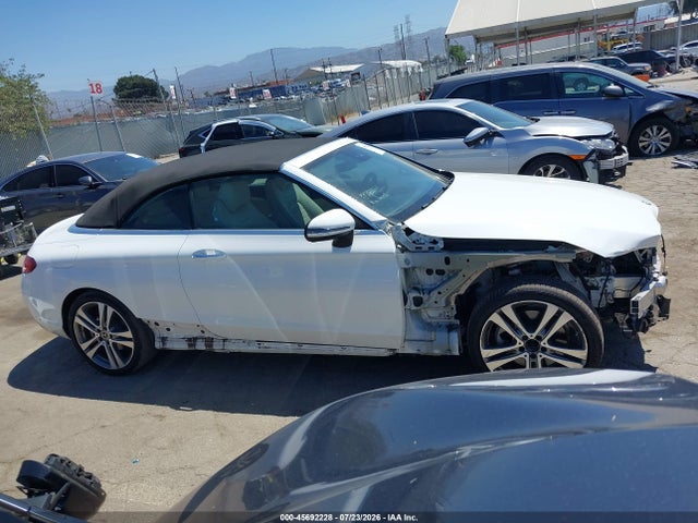 45692228 :رقم المزاد ، WDDWK8DB8KF859776 vin ، 2019 Mercedes-benz C 300 مزاد بيع