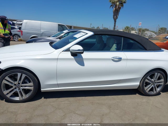 45692228 :رقم المزاد ، WDDWK8DB8KF859776 vin ، 2019 Mercedes-benz C 300 مزاد بيع
