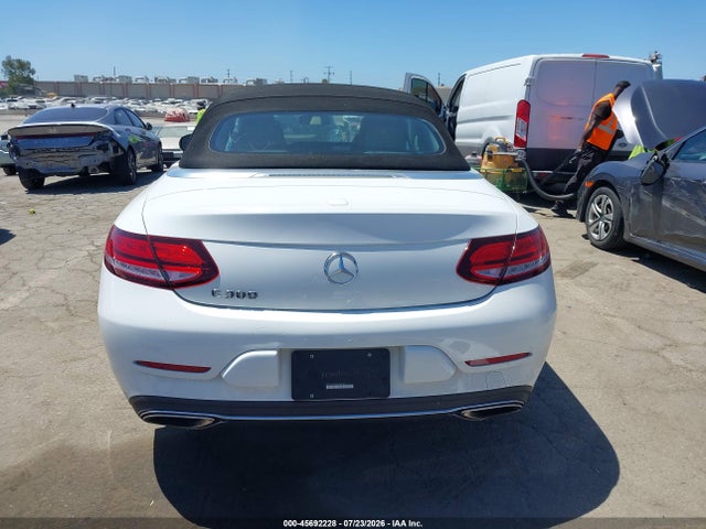45692228 :رقم المزاد ، WDDWK8DB8KF859776 vin ، 2019 Mercedes-benz C 300 مزاد بيع
