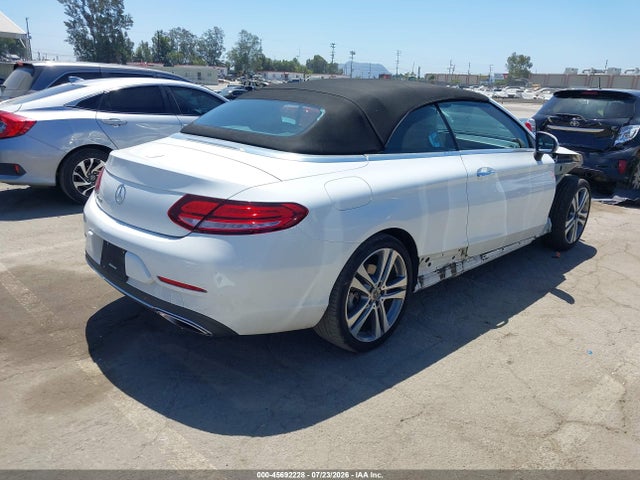 45692228 :رقم المزاد ، WDDWK8DB8KF859776 vin ، 2019 Mercedes-benz C 300 مزاد بيع