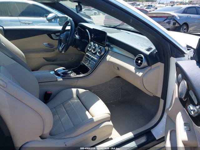 45692228 :رقم المزاد ، WDDWK8DB8KF859776 vin ، 2019 Mercedes-benz C 300 مزاد بيع