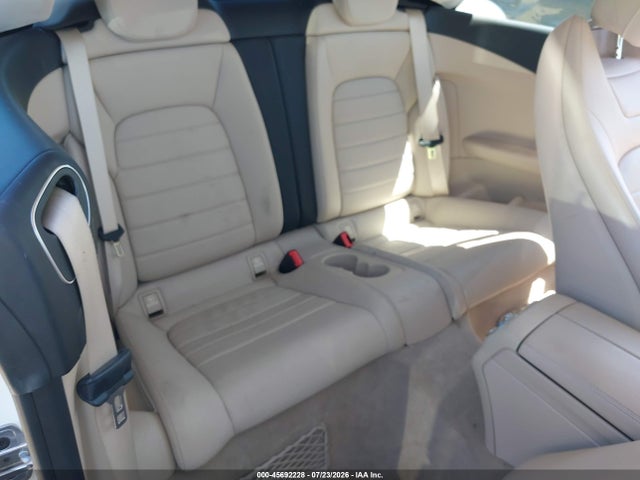 45692228 :رقم المزاد ، WDDWK8DB8KF859776 vin ، 2019 Mercedes-benz C 300 مزاد بيع