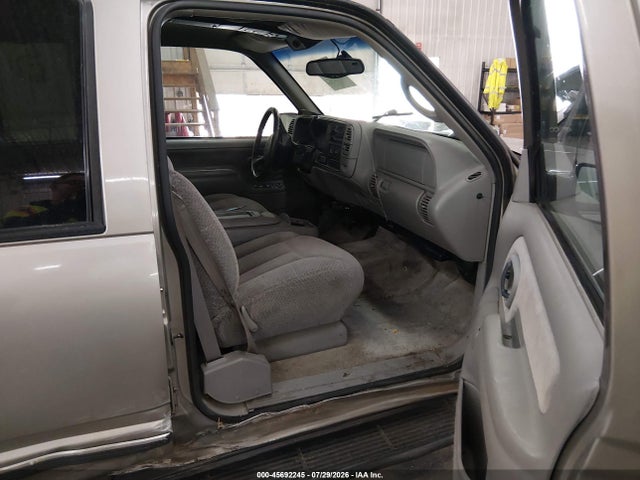 Продаж на аукціоні авто 1999 Gmc Yukon Sle, vin: 1GKEK13R5XJ805856, номер лоту: 45692245