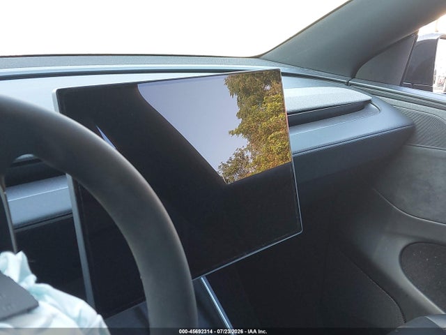 Продажа на аукционе авто 2026 Tesla Model Y All-wheel Drive/long Range Launch Series/premium All-wheel Drive, vin: 7SAYGDEE9TF573238, номер лота: 45692314