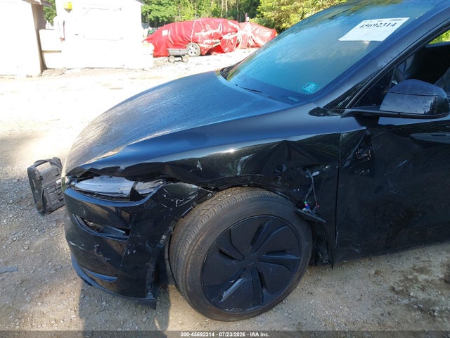 Продажа на аукционе авто 2026 Tesla Model Y All-wheel Drive/long Range Launch Series/premium All-wheel Drive, vin: 7SAYGDEE9TF573238, номер лота: 45692314