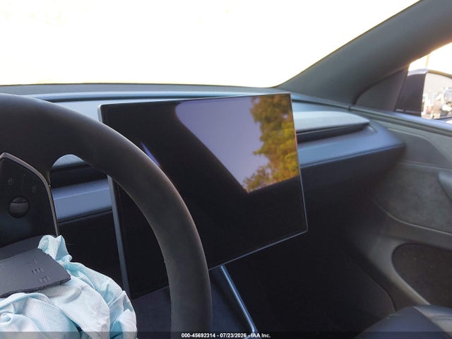 Продажа на аукционе авто 2026 Tesla Model Y All-wheel Drive/long Range Launch Series/premium All-wheel Drive, vin: 7SAYGDEE9TF573238, номер лота: 45692314