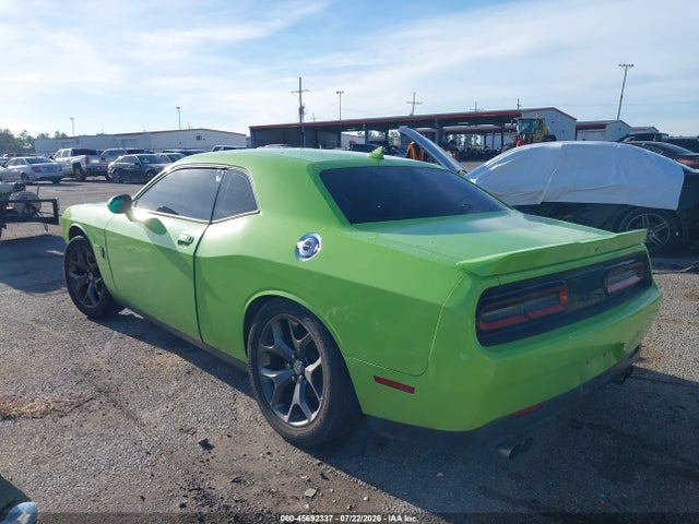 2015 Dodge Challenger R/t მანქანა იყიდება აუქციონზე, vin: 2C3CDZAT8FH712084, აუქციონის ნომერი: 45692337