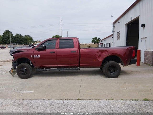 3C63RRGL1JG360647 RAM 3500 Tradesman 4x4 8&#039; Box
