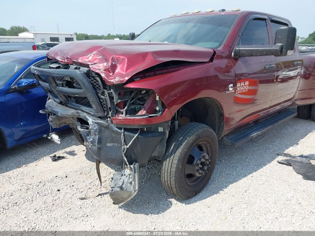 3C63RRGL1JG360647 RAM 3500 Tradesman 4x4 8&#039; Box