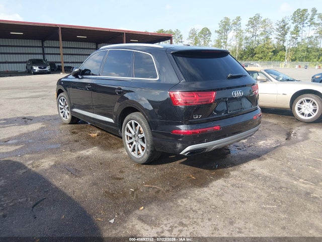Продаж на аукціоні авто 2017 Audi Q7 2.0t Premium, vin: WA1LHAF72HD046928, номер лоту: 45692352