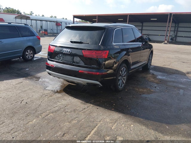 Продаж на аукціоні авто 2017 Audi Q7 2.0t Premium, vin: WA1LHAF72HD046928, номер лоту: 45692352